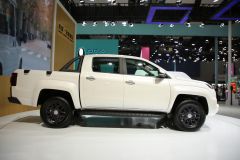 江铃汽车-域虎7