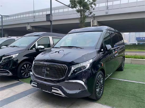 奔驰V260L高顶七座定制版商务车，全新大包围彰显气质