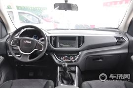 江西五十铃-瑞迈-2.4T经典汽油两驱舒适型标轴版 4K22D4T