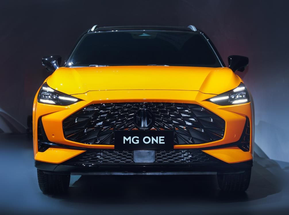 10.78万元起售，科技配置领先，上汽MG ONE正式上市