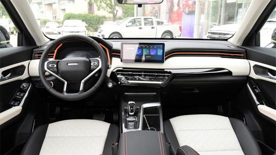 空间、动力都接近，哈弗赤兔只有“中等马”能赢MG ONE？