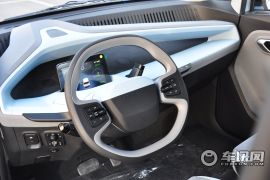 上汽通用五菱-五菱NanoEV-热爱款