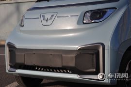 上汽通用五菱-五菱NanoEV-热爱款