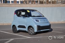 上汽通用五菱-五菱NanoEV-热爱款