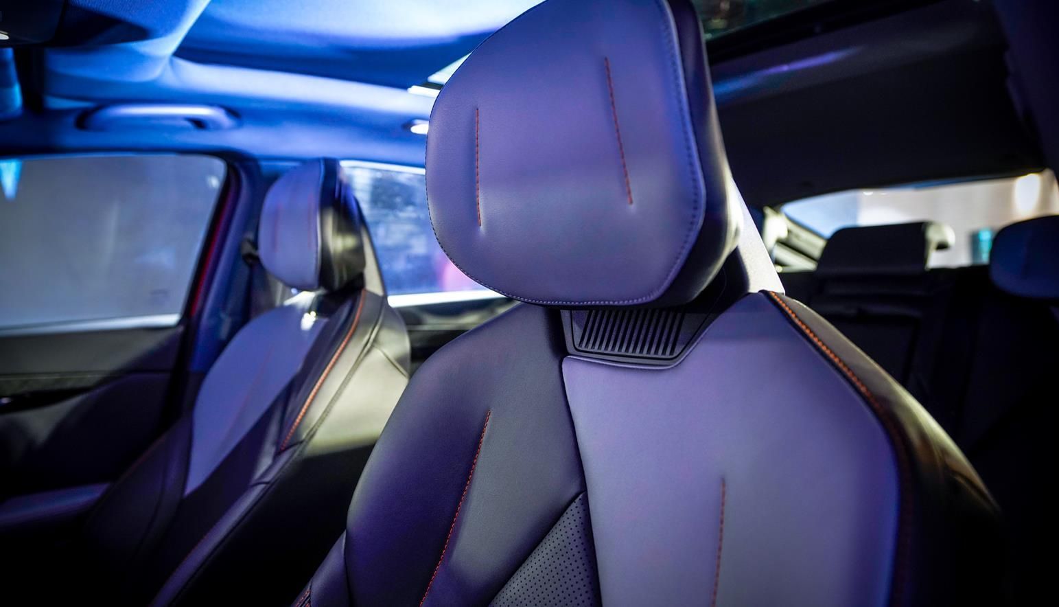 1.5T顶配预售13.49万元，长安UNI-V开启预售盲订