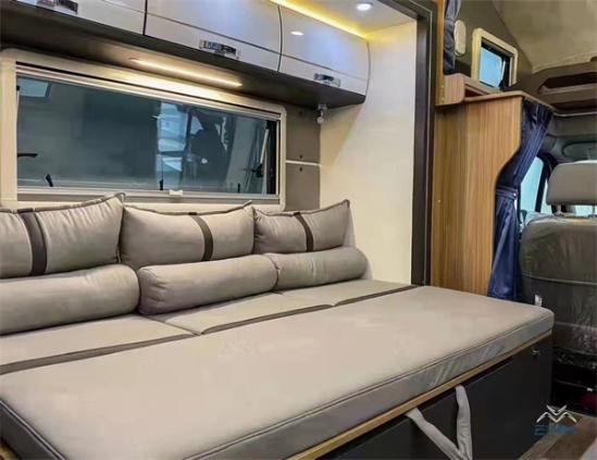 云游侧拓展国六依维柯房车，大厂优势国内性价比之王