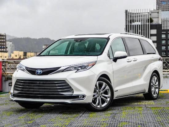 同为一线大厂MPV，为何丰田赛那加价难求，大众威然却降价滞销？