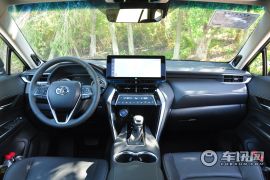 广汽丰田-威飒-2.0L CVT两驱尊贵版