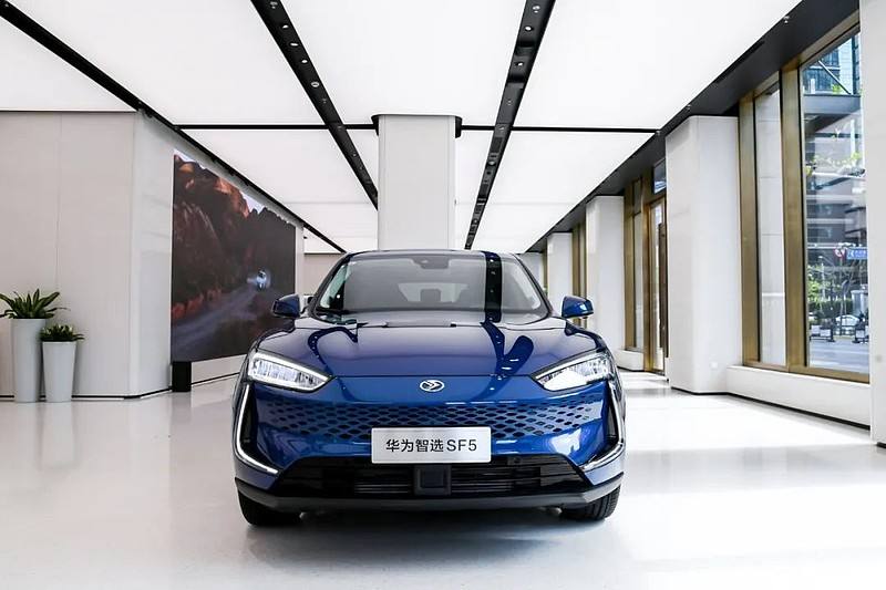 华为重申不造车，不是正确的决定，是无奈的结果？