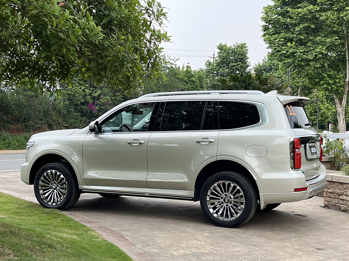 试驾坦克500，让硬派SUV豪华起来