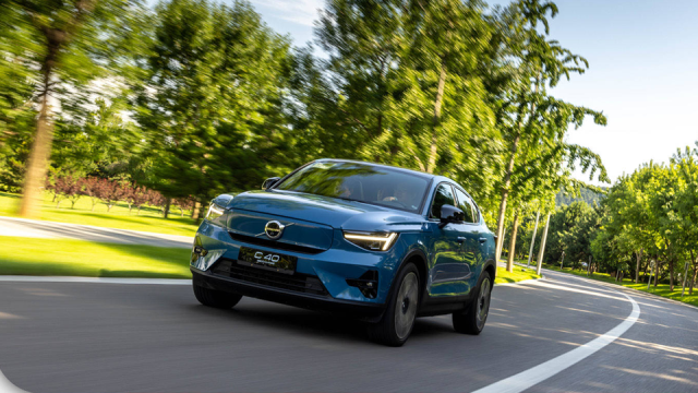 沃尔沃C40：为了4.7秒破百，30多万放弃特斯拉值吗？