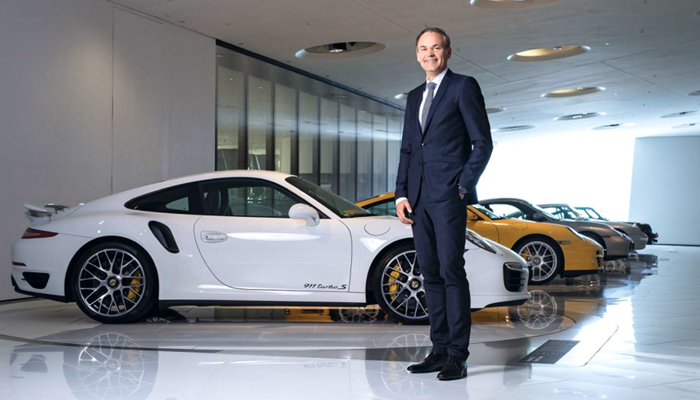 大众汽车CEO赫伯特·迪斯突然离职，是大众管理层长期冲突所致？