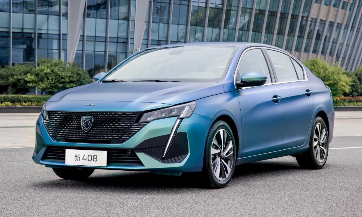 标配1.6T+6AT，10.57万元起售，标致新408上市，推荐追光版