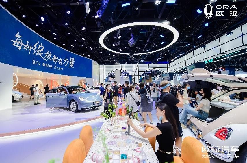 长城汽车携焕新矩阵满电进阶“引爆”2022成都车展