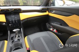 东风乘用车-奕炫-马赫版 1.5L 自动追影版