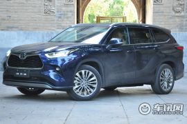 广汽丰田-汉兰达双擎-2.5L 四驱至尊版 7座