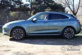 金康塞力斯-问界M5 -四驱性能版