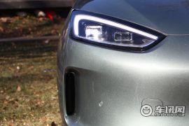 金康塞力斯-问界M5 -四驱性能版