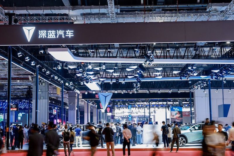 深蓝汽车首次亮相上海车展，首款 SUV将于今年年中上市