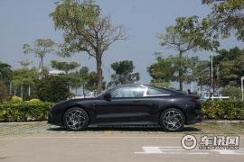 合众汽车-哪吒GT