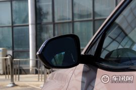 合众汽车-哪吒X