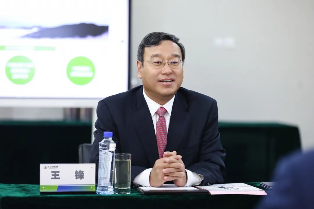玲珑轮胎与京东养车达成战略合作，独家上线玲珑大师高端轮胎！