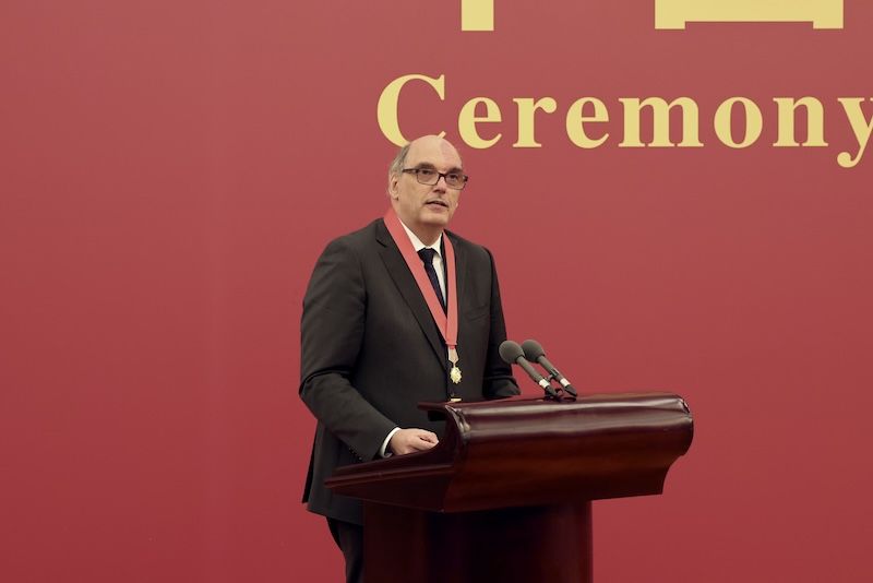 华晨宝马戴鹤轩博士荣获2024年度中国政府友谊奖