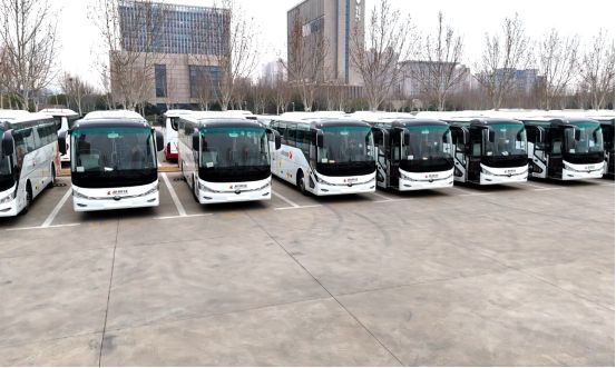 “逐绿”羊城，C11E领衔100辆宇通客车批次交付广州