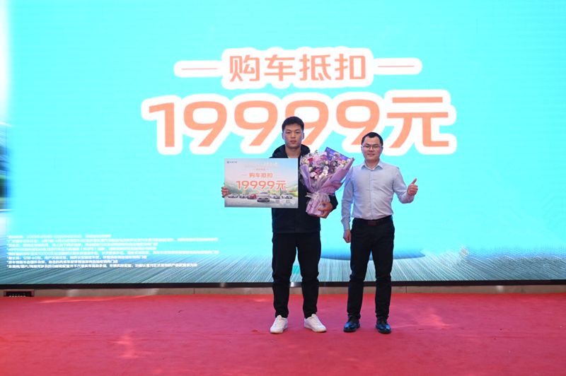 搭载新蓝鲸500bar 长安逸动&CS55PLUS&UNI-V三车焕新来袭