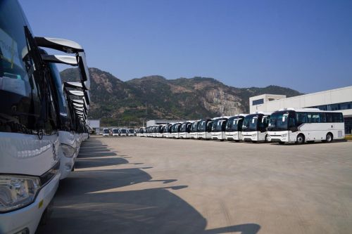  金旅155辆客车批量发运科威特深化中东市场布局助力公共交通升级