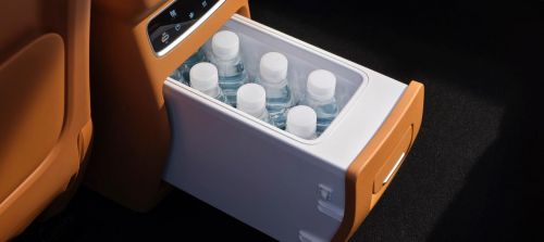  从酷暑煎熬到清凉舒享：这台SUV的避暑黑科技让全家直呼“真香”