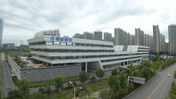 连续13年登榜民企500强，骆驼蓄电池做对了什么？