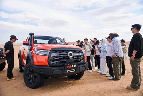 炮火联盟山海同行 长城炮全性能家族征战阿拉善 共享皮卡文化盛宴