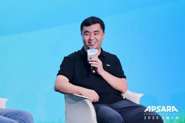 云栖大会上，感受AI汽车的“乐与路”         