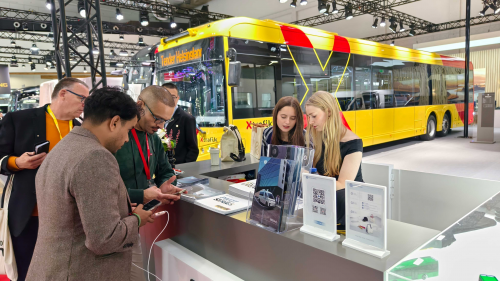 致敬每一程跨越山海的抵达！金旅豪华电动大巴亮相比利时客车展