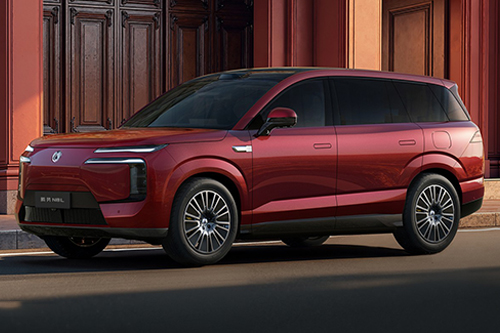 騰勢N8L將于10月28日正式上市 預售價31.98萬起