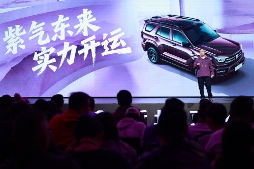 开启潮酷越野新时代 全新坦克400 上市24.98万元起