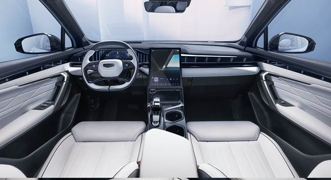 工程师变身AI“指挥者”,吉利与阿里云的软件开发变革实验