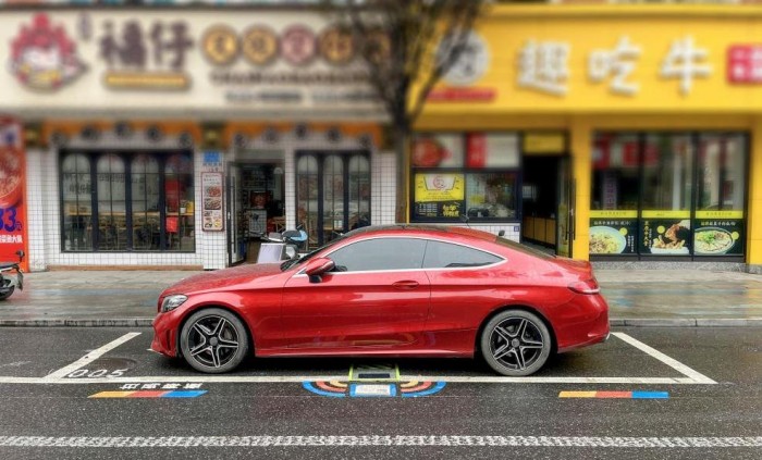 信鸽停车解码城市停车困局              