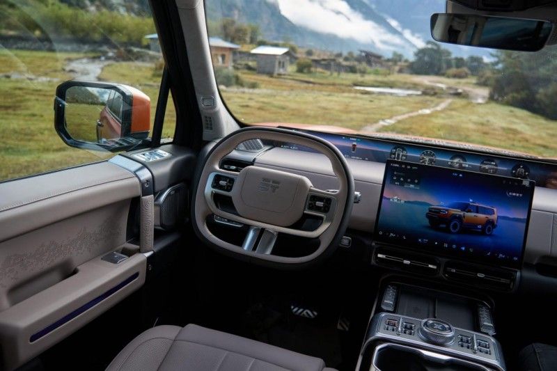 破局者之姿,纵横G700以硬核实力碾压豪华越野竞品