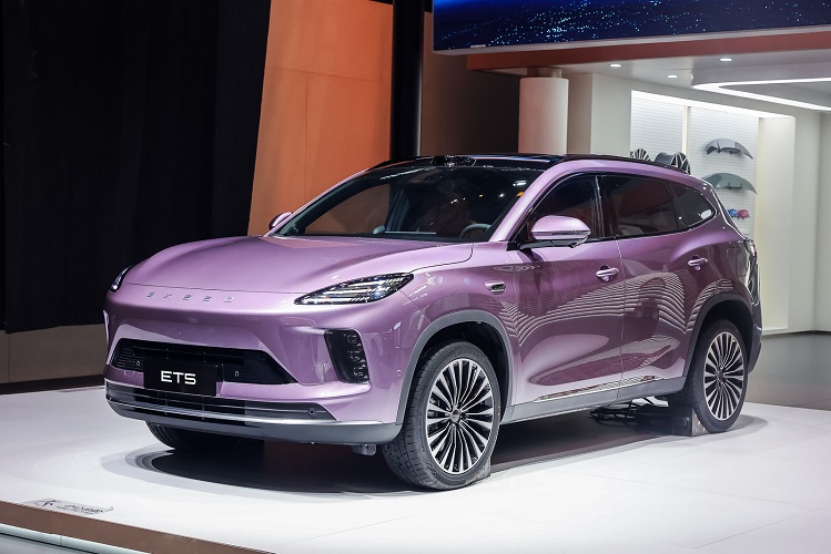广州车展人气明星 星途ET5 即将正式上市