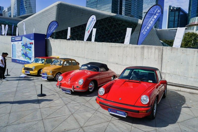  引擎轰鸣穿越时空——经典车文化之旅在羊城绚烂绽放