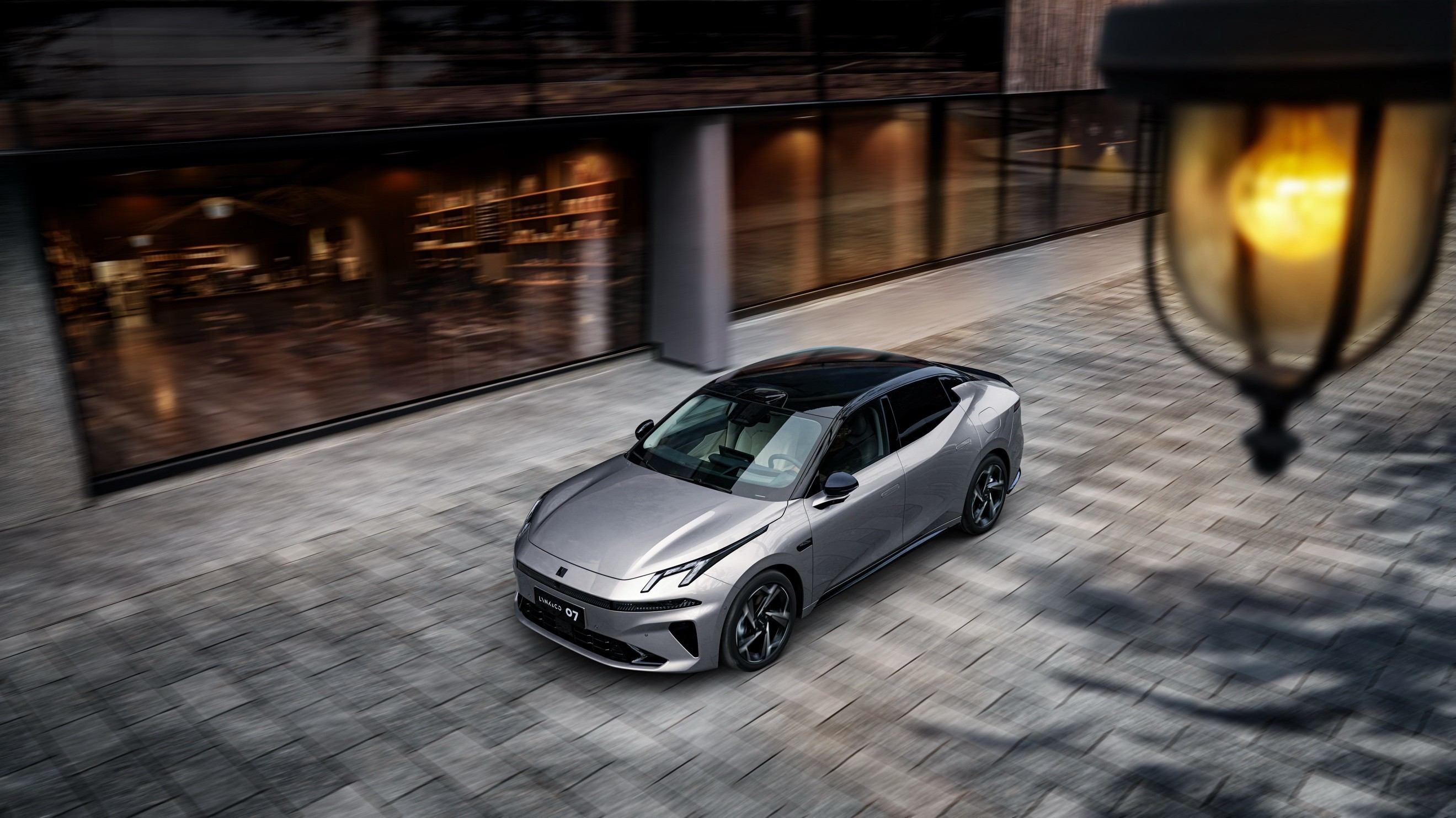 领克EM-P超电双子星累计交付突破20万台