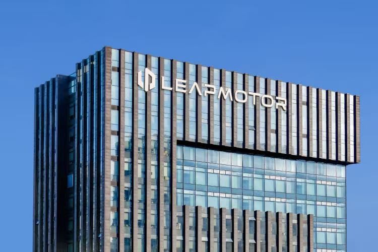 零跑十周年朱江明:从跟跑到领跑,以世界级车企要求自己