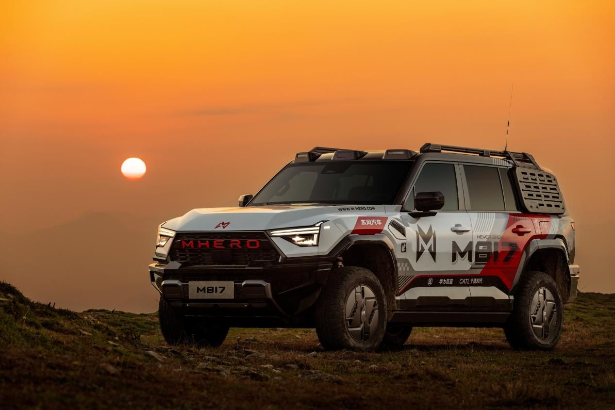 你的越野梦想藏着哪一面猛士M817四大版本精准匹配总有一款懂你！