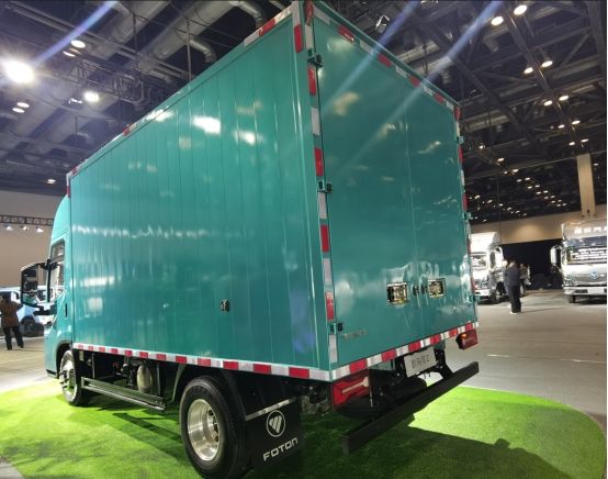 既要体验又要收益：看欧马可Z如何再树高端纯电轻卡新标杆