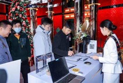 铝合金占比超80%银河V900的轻量化设计如何兼顾续航与驾驶乐趣?