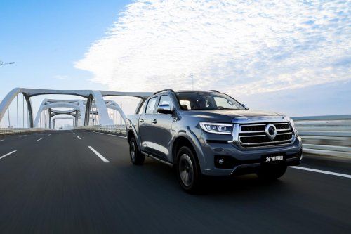 当长城炮遇见英歌舞：一场中国文化的精神远征 