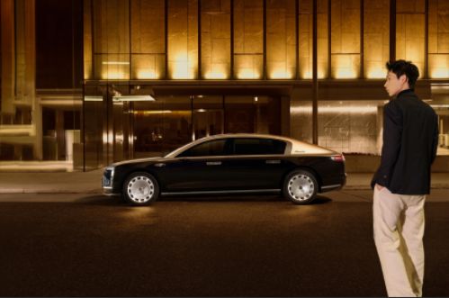 新能源品牌信任战：尊界首年破局，重塑豪华车价值认知