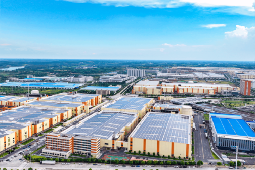 全球首个圆柱电池灯塔工厂！  亿纬锂能树立智能制造新标杆